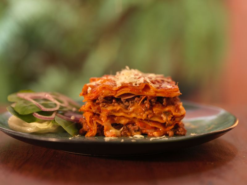 Baked lasagna with meat sauce
